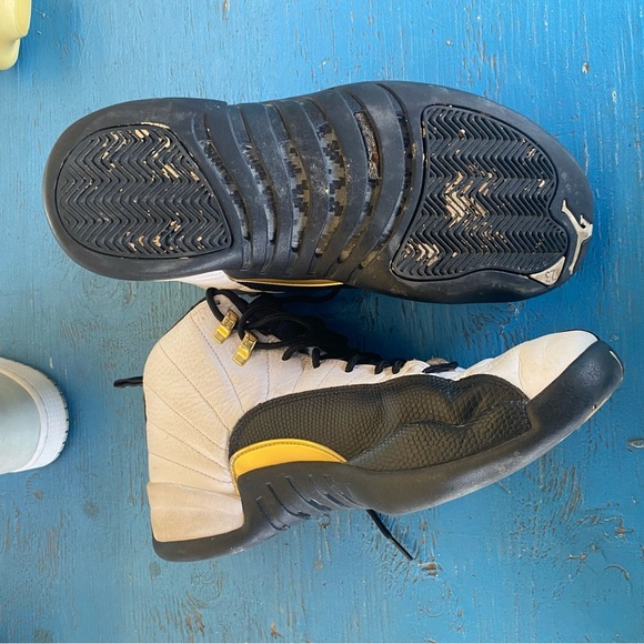 Jordan Athletic Shoes Black White Gold Retro 12 Air Jordan Nike - Picture 3 of 5